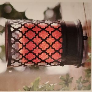 Moroccan jacket goes over Avery scented Lamp. Celebrating Home Interiors New